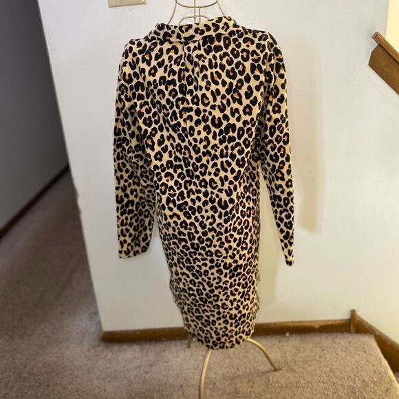 Nordstrom’s leopard flannel nightgown size small 100% cotton - Picture 7 of 8